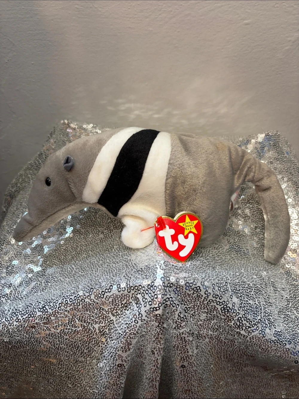 NWT Ty Ants the Anteater Beanie Baby Plush in Gray, White & Black